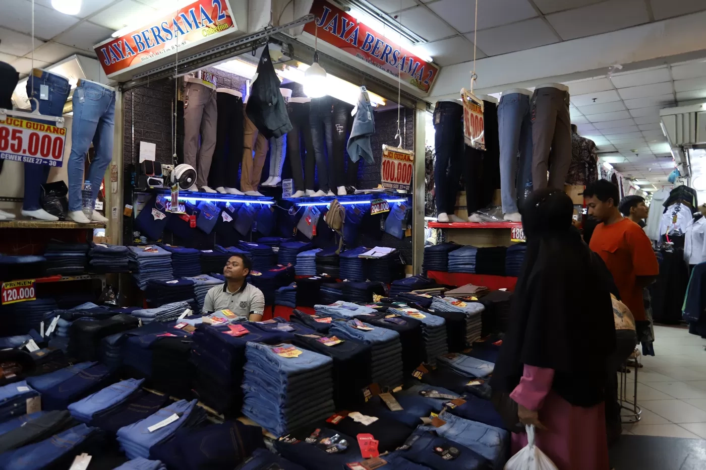 Cegah Predatory Pricing, Pemerintah Mau Tetapkan Harga Acuan untuk Barang Impor, dari Pangan sampai Alas Kaki