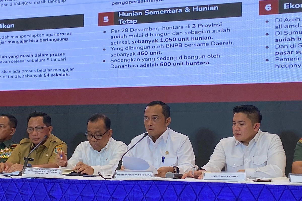 Istana Minta Mendagri Awasi Pungli Pengurusan Dokumen Rusak akibat Banjir