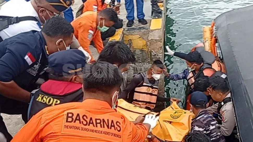 Kronologi dan 6 Fakta Tenggelamnya Kapal KM Putri Sakinah di Labuan Bajo yang Menjadi Sorotan Dunia