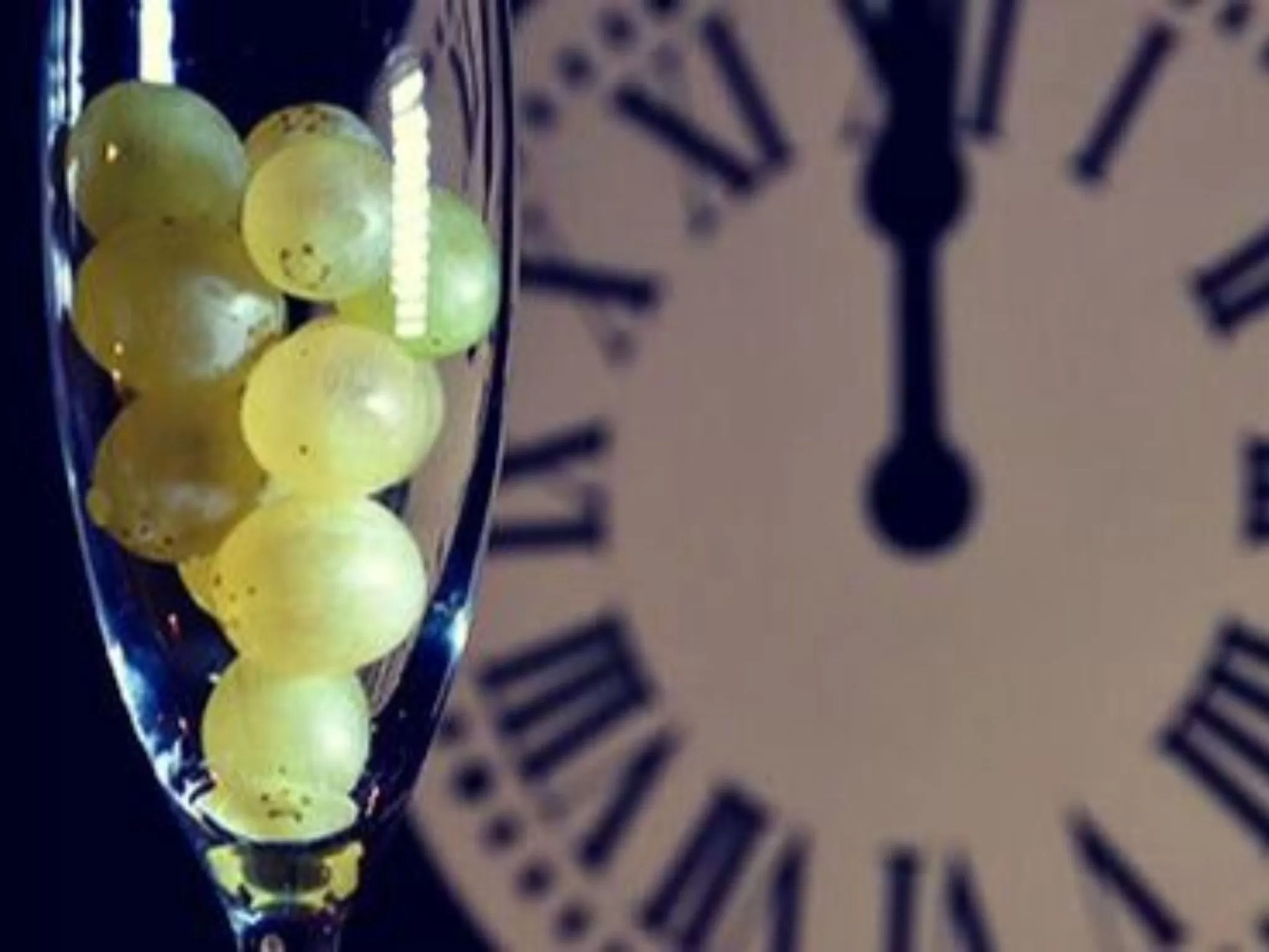 Tradisi Uvas de la Suerte: Cepat-Cepat Makan 12 Anggur Sebelum Tahun Baru agar Permintaan Terkabulkan