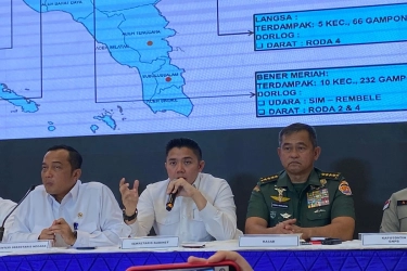 1 Bulan Penanganan Bencana Sumatera, Seskab Teddy: Kita Ada Hasil Konkret