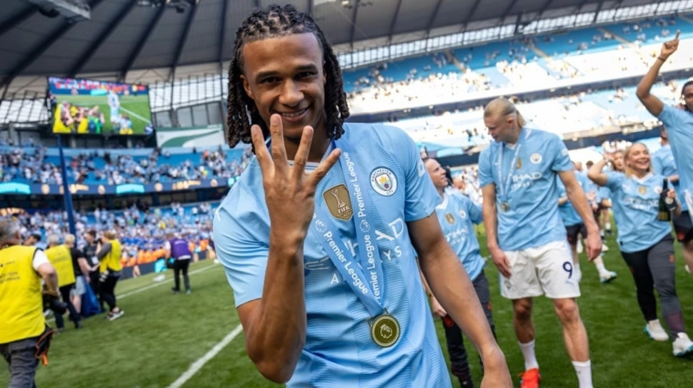 Bursa Transfer Januari: Manchester City Siap Jual Nathan Ake ke Barcelona