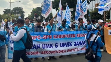 Tuntut Revisi UMSK 2026, Buruh Kritik Gaya Kepemimpinan Dedi Mulyadi: Hentikan Pencitraan di Medsos