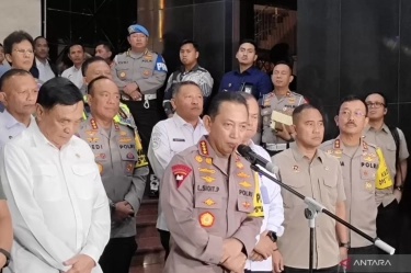 Kapolri Sebut Masyarakat Patuh pada Larangan Menyalakan Kembang Api pada Malam Pergantian Tahun