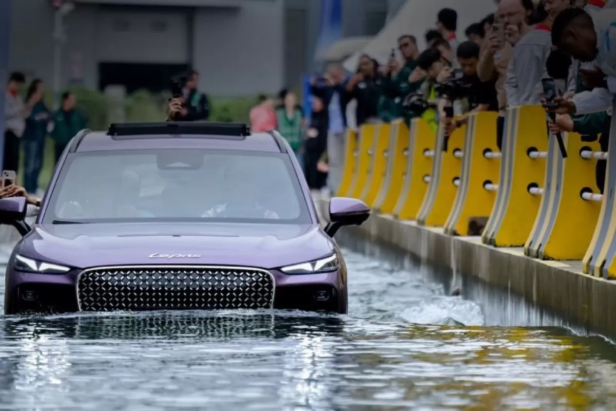 Lepas L8 Tawarkan Fitur Keamanan dan Kenyamanan Berkendara saat Hujan