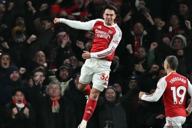 Hasil Lengkap dan Klasemen Premier League di Akhir 2025: Arsenal 5 Poin di Puncak