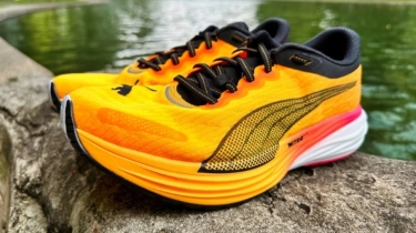 7 Sepatu Running Lokal Carbon Plate Rasa Puma Deviate Nitro 2, Kualitas Tak Kalah Harga Murah