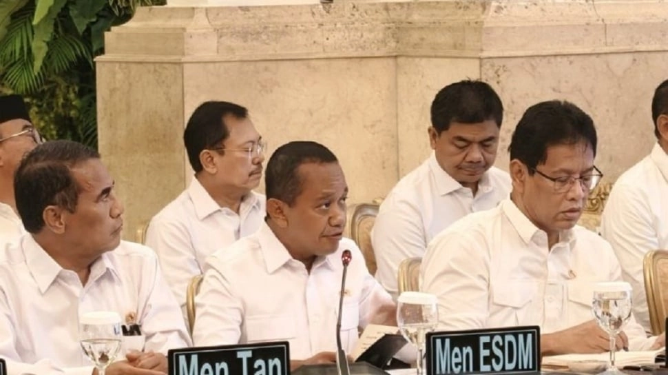 Bahlil Sebut Lifting Minyak 2025 Penuhi Target: 605 Ribu Barel per Hari