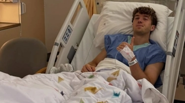 Ole Romeny: Kaki Saya Patah