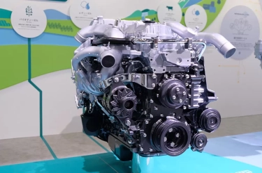 Bisnis Baru Isuzu, Lakukan Rekondisi Mesin Nyasris Seperti Mesin Baru