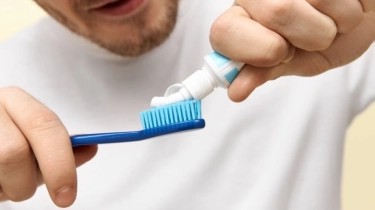 5 Pasta Gigi Murah untuk Memutihkan Gigi, Cocok untuk yang Suka Ngopi dan Merokok