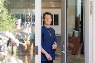 Mark Zuckerberg Juga Bagi-bagi “Berkat” ke Tetangga saat Renovasi Rumah, Ini Isinya
