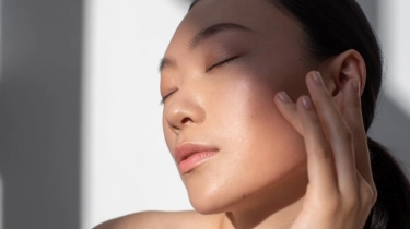 Mau Kulit Lebih Sehat dan Bebas Jerawat? Ini Makanan yang Perlu Dihindari