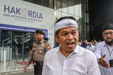 KDM Balas Kritik Pandji Pragiwaksono: Keliling ke Daerah Jabar, Saya Gubernur Konten atau Kenyataan