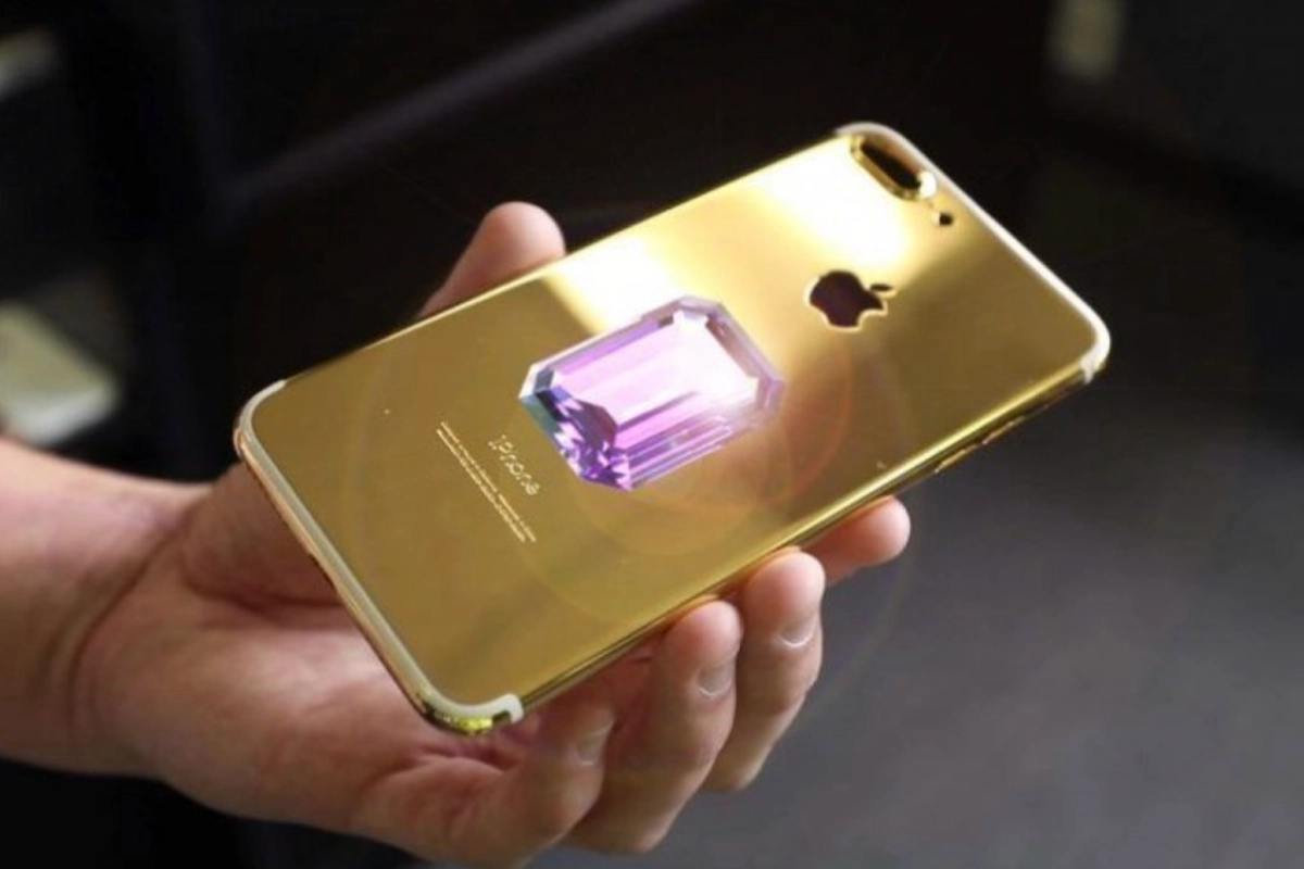 10 Smartphone Super Mahal yang Pernah Dijual