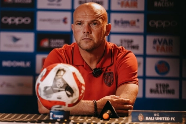 Keheranan Pelatih Bali United Atas Cara Kerja Klub Indonesia Rekrut Pemain