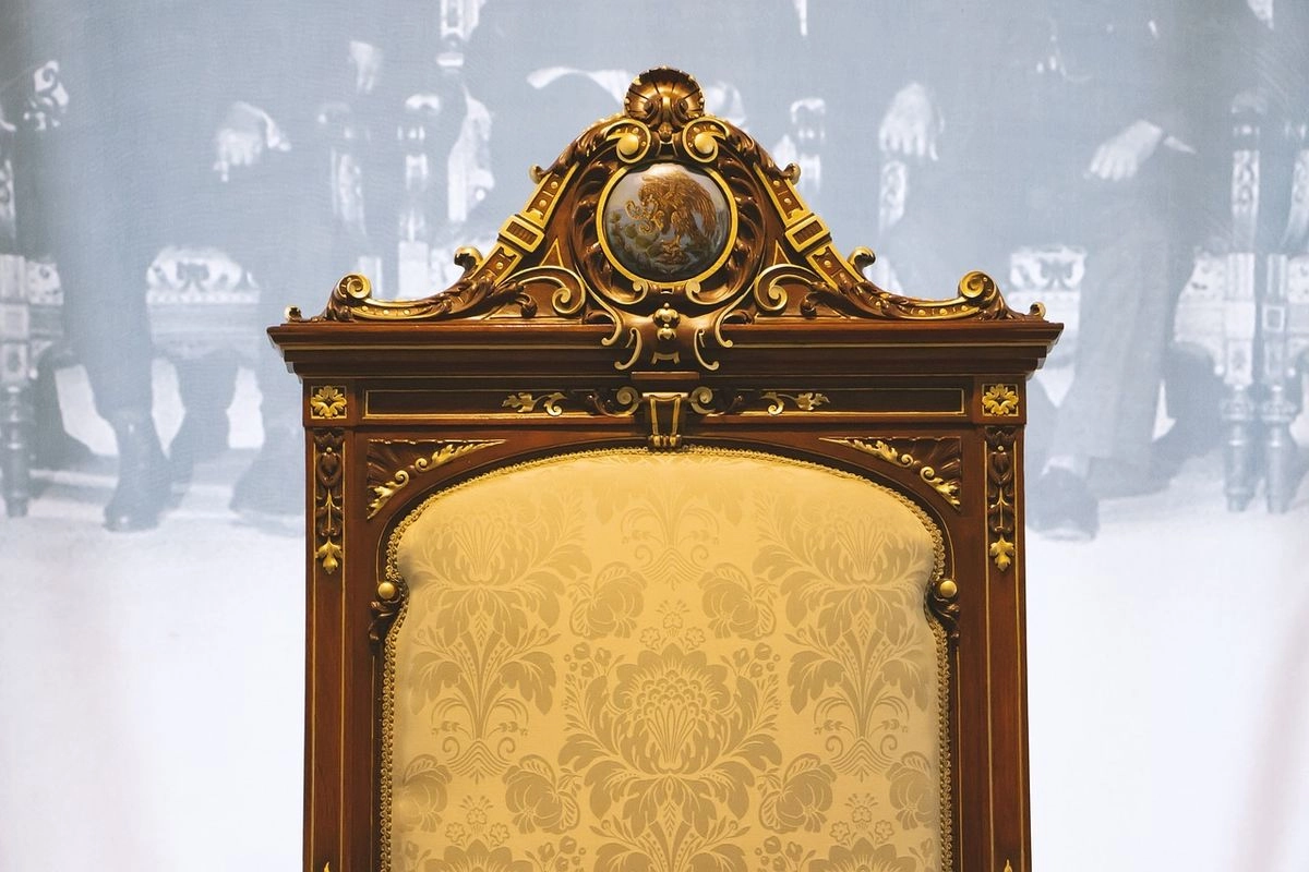 Kisah Penguasa Alergi Kritik