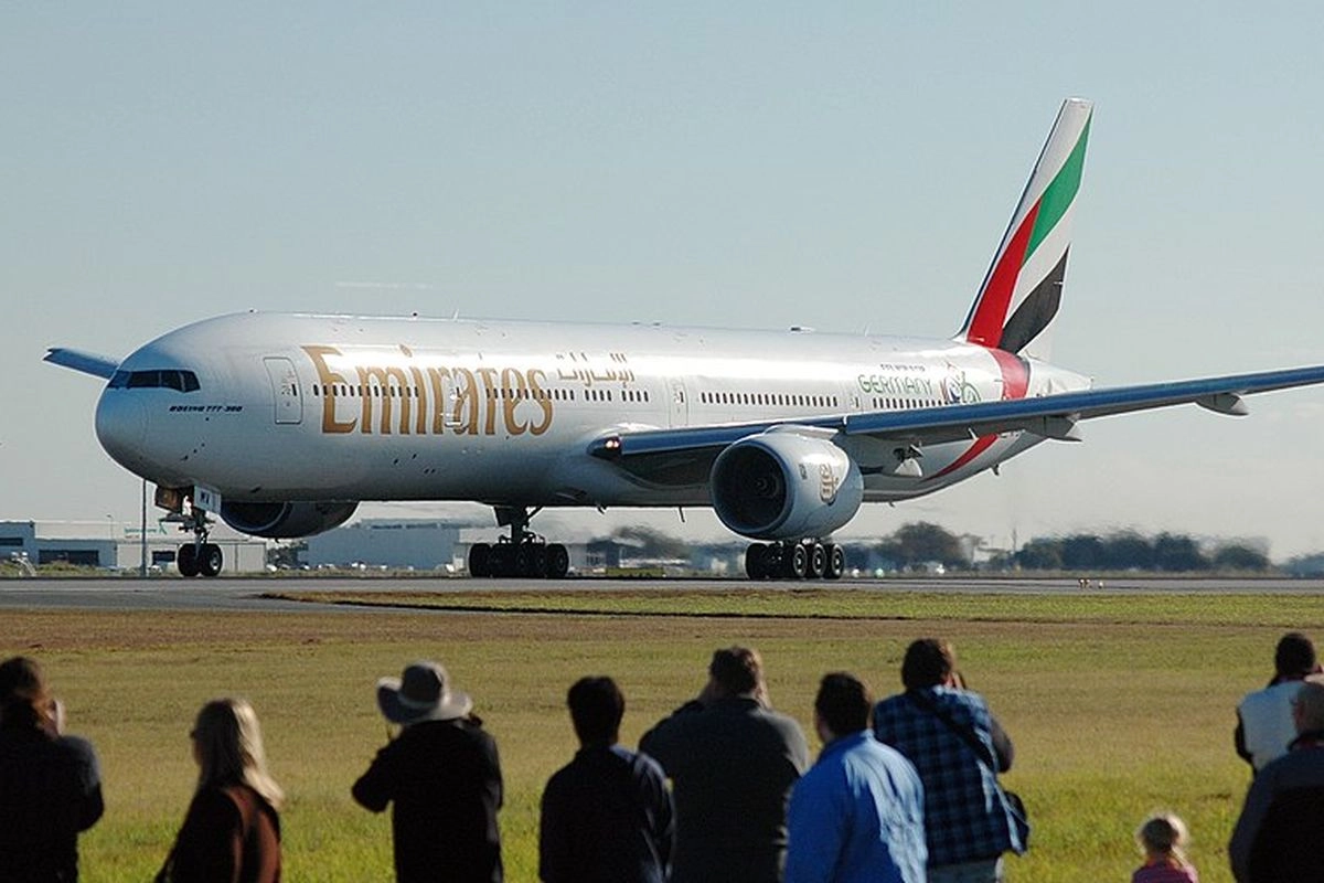 Konflik Arab Saudi–UEA: Bandara Tutup, Penumpang Terlantar, Penerbangan Medis Tertunda