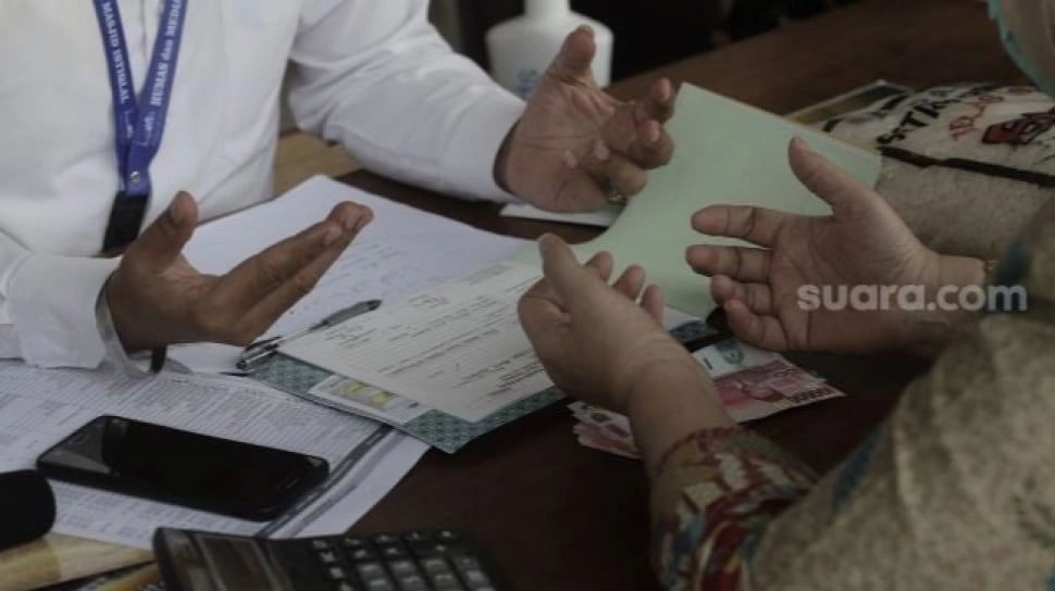 Content CreatorDikenakan Zakat Profesi, Ekonom INDEF: Penetapan Bukan Berdasar Popularitas