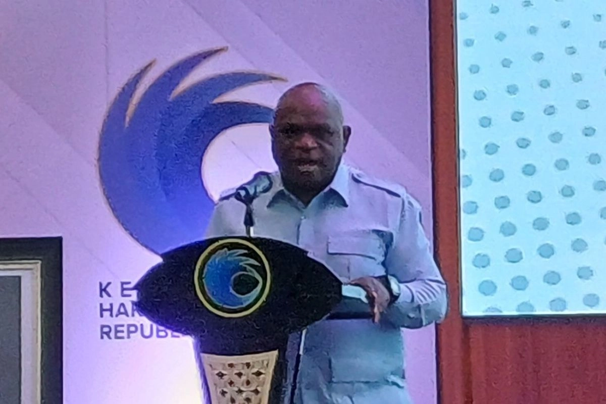 Natalius Pigai: Kami Kerja Sungguh-sungguh Sampai Ada yang Tidur di Kantor