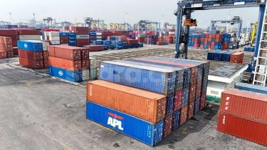 Kinerja Ekspor November 2025: Sawit dan Batu Bara Melandai, Industri Pengolahan Jadi Penyelamat