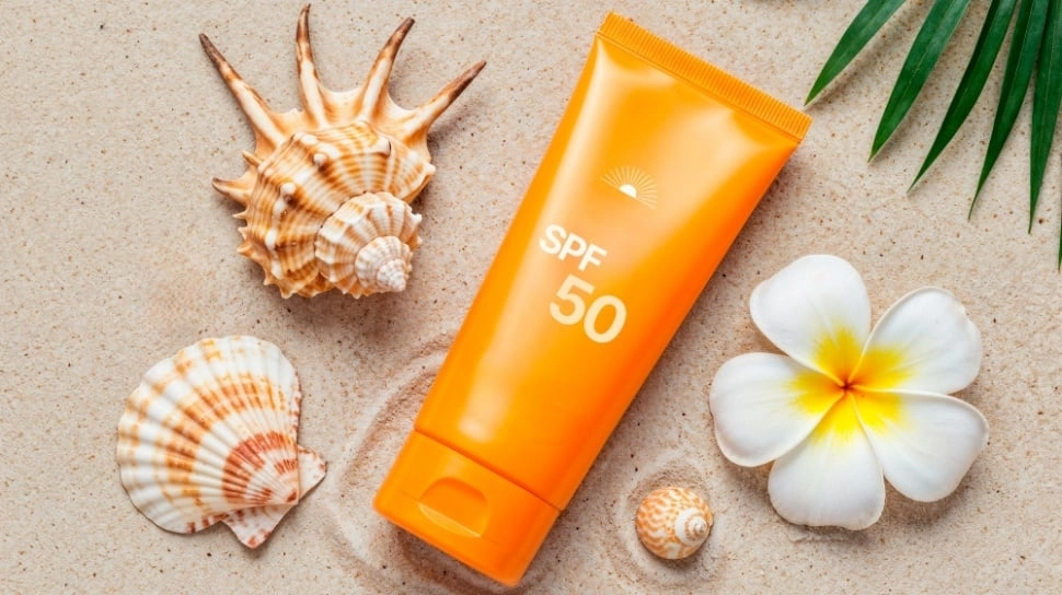 Sunscreen Dipakai Setelah Apa? Ini Urutan Skincare Pagi yang Tepat