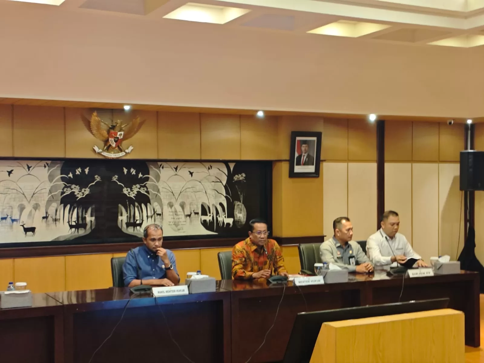 Pemerintah Sebut KUHP Baru Tak Kekang Kritik, Penghinaan Presiden Harus Berdasar Delik Aduan