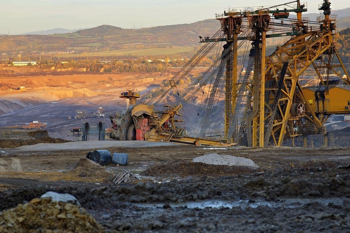 Techno9 Ungkap Perkembangan Akuisisi Tambang Poh Group di Mongolia