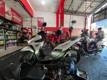 Motor Matic Bergetar Saat Gas Dilepas? Bisa Jadi Ini 6 Penyebab yang Jarang Disadari