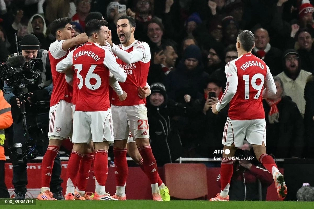 Di Antara Kabar Muram, Arsenal Berjaya