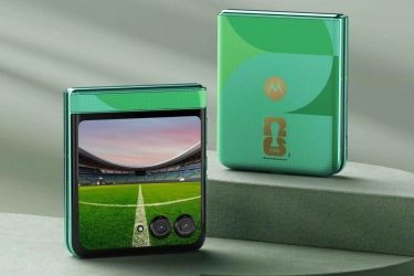 Motorola Rilis HP Lipat Moto Razr 60 FIFA World Cup 26 Edition