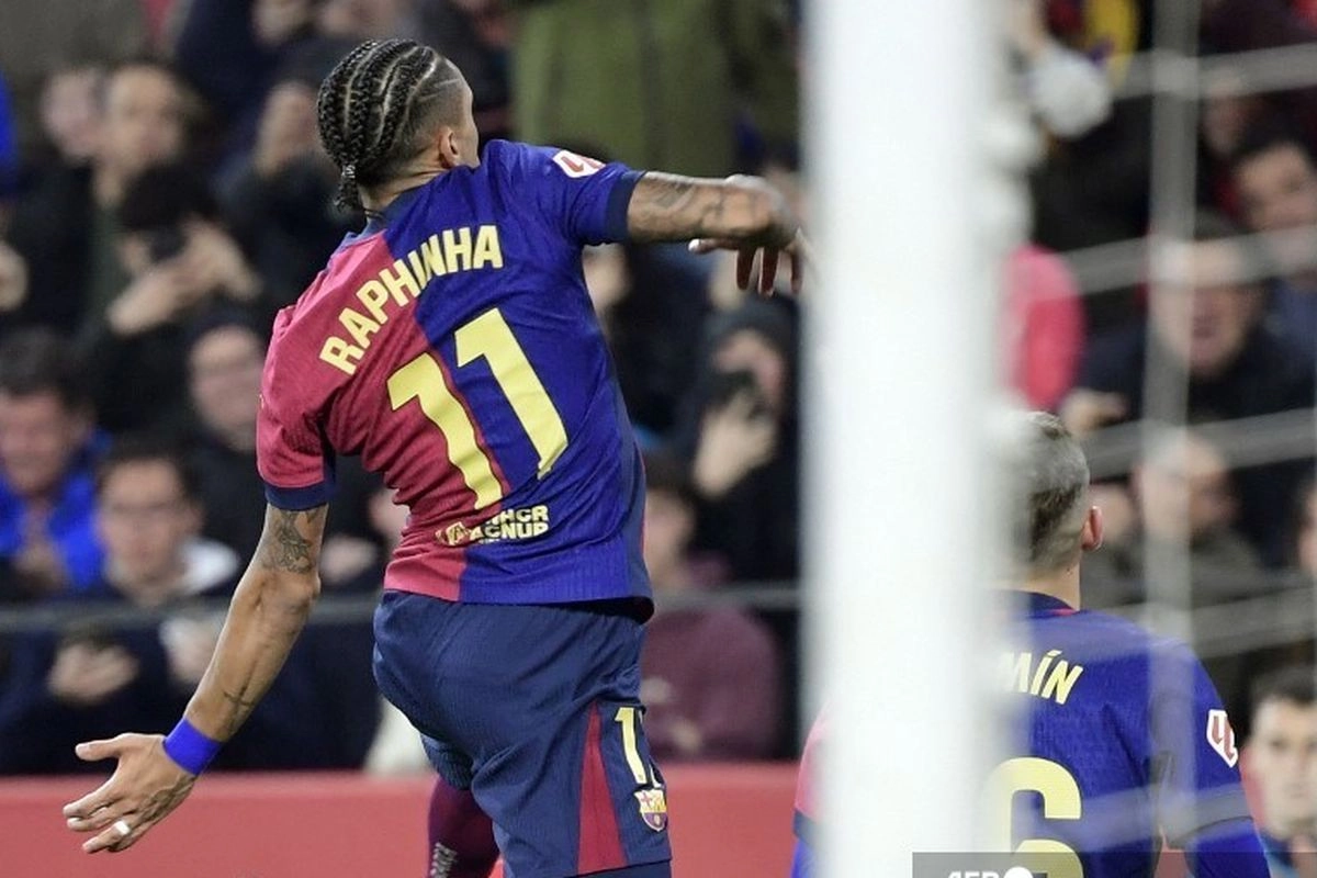 Respons Raphinha dan Pau Cubarsi Usai Barcelona Menang 5-0 atas Bilbao