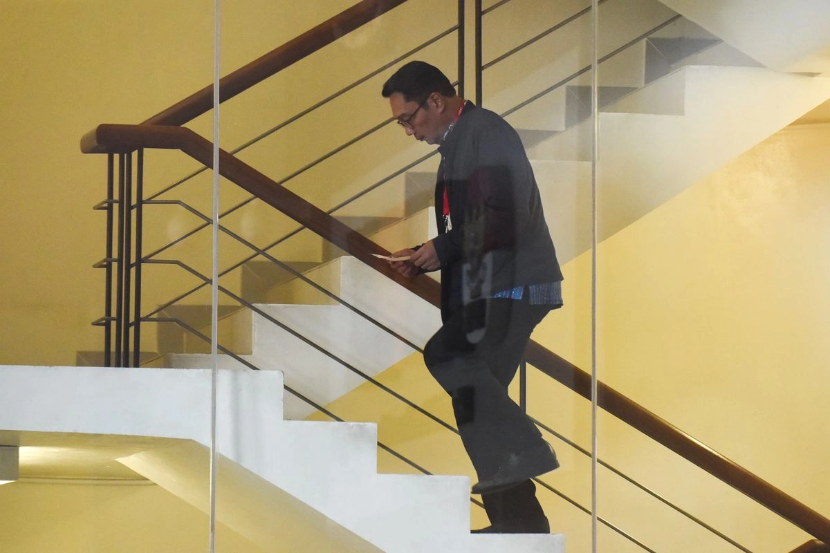 Runtuhnya Panggung Dramaturgi Ridwan Kamil