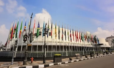 Menyelami Wisata Budaya di Bandung: Dari Gedung Bersejarah hingga Seni Tradisional Sunda
