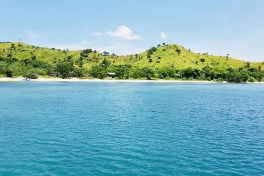 Kapal Wisata Kembali Bisa Berlayar di TN Komodo, Dilarang Malam Hari