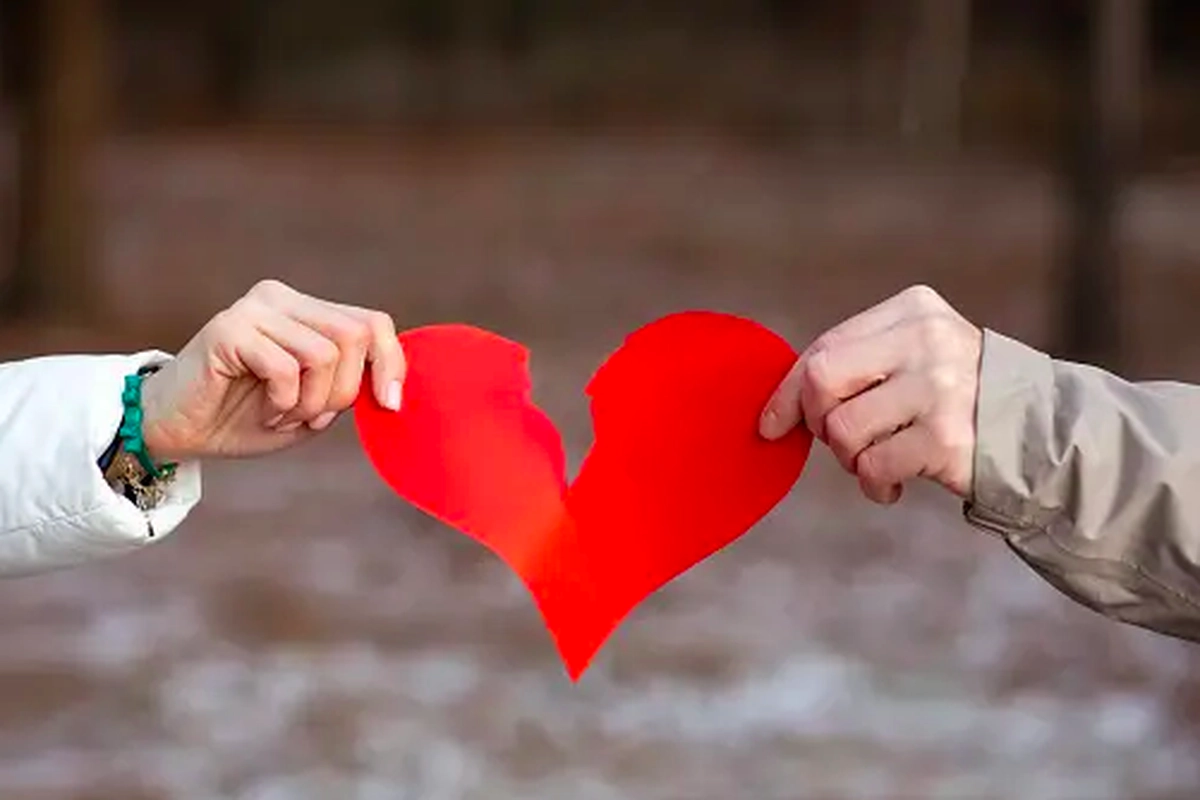 Mengapa Kenangan Indah Justru Sering Muncul Setelah Putus Cinta?