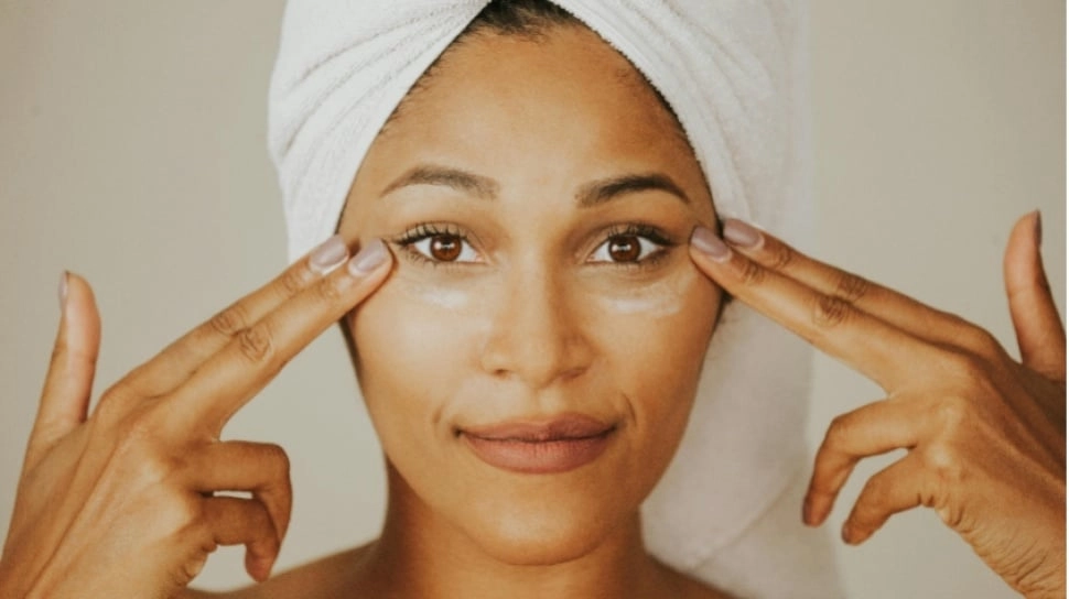 Menopause dan Kesehatan: Tips Ahli Mengatasi Bintik Matahari dan Kerutan