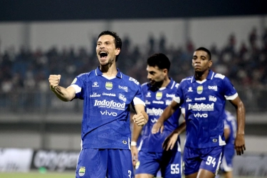 Duel Persib Vs Persija Beri Peluang Debut 3 Pemain Keturunan Timnas di Laga Klasik