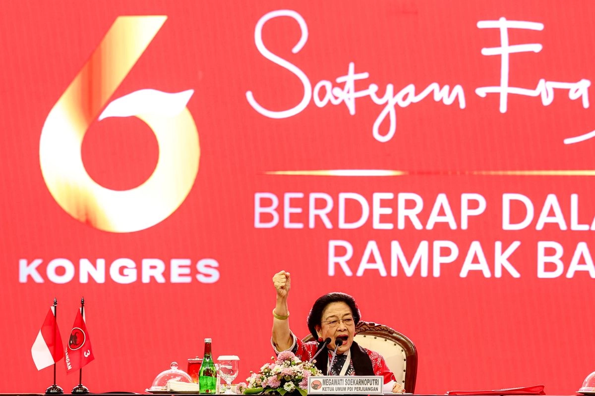 HUT ke-53 PDI-P: Partai ''Wong Cilik'' yang Kesepian