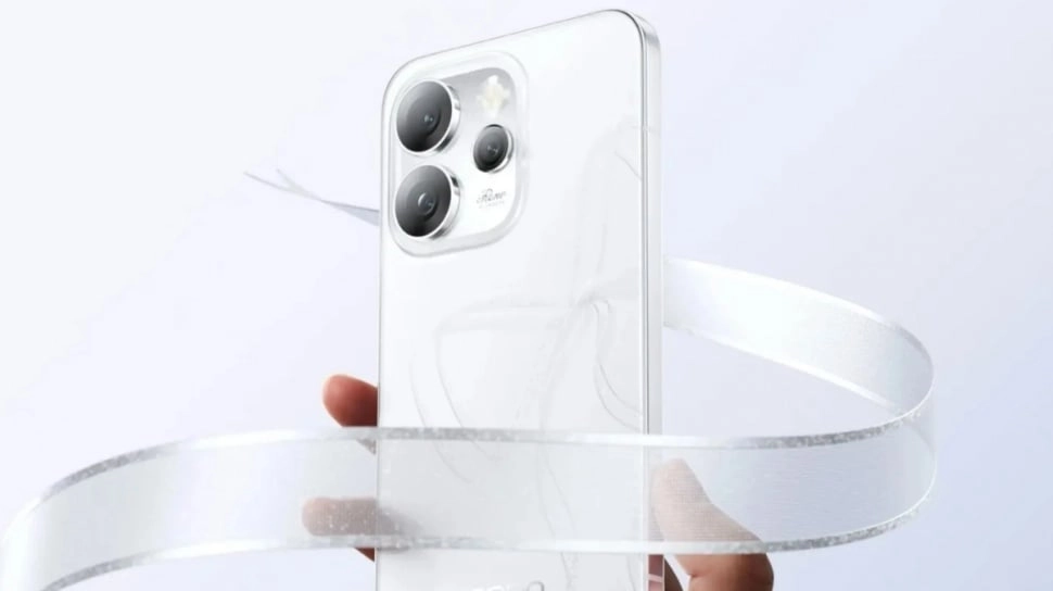 Oppo Reno 15 Pro Mini Debut: Bodi Mirip iPhone 17, Harga Lebih Murah