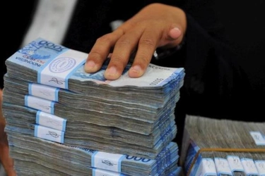 Celios Soroti APBN 2025: Penerimaan Pajak Melemah, Defisit Kian Melebar