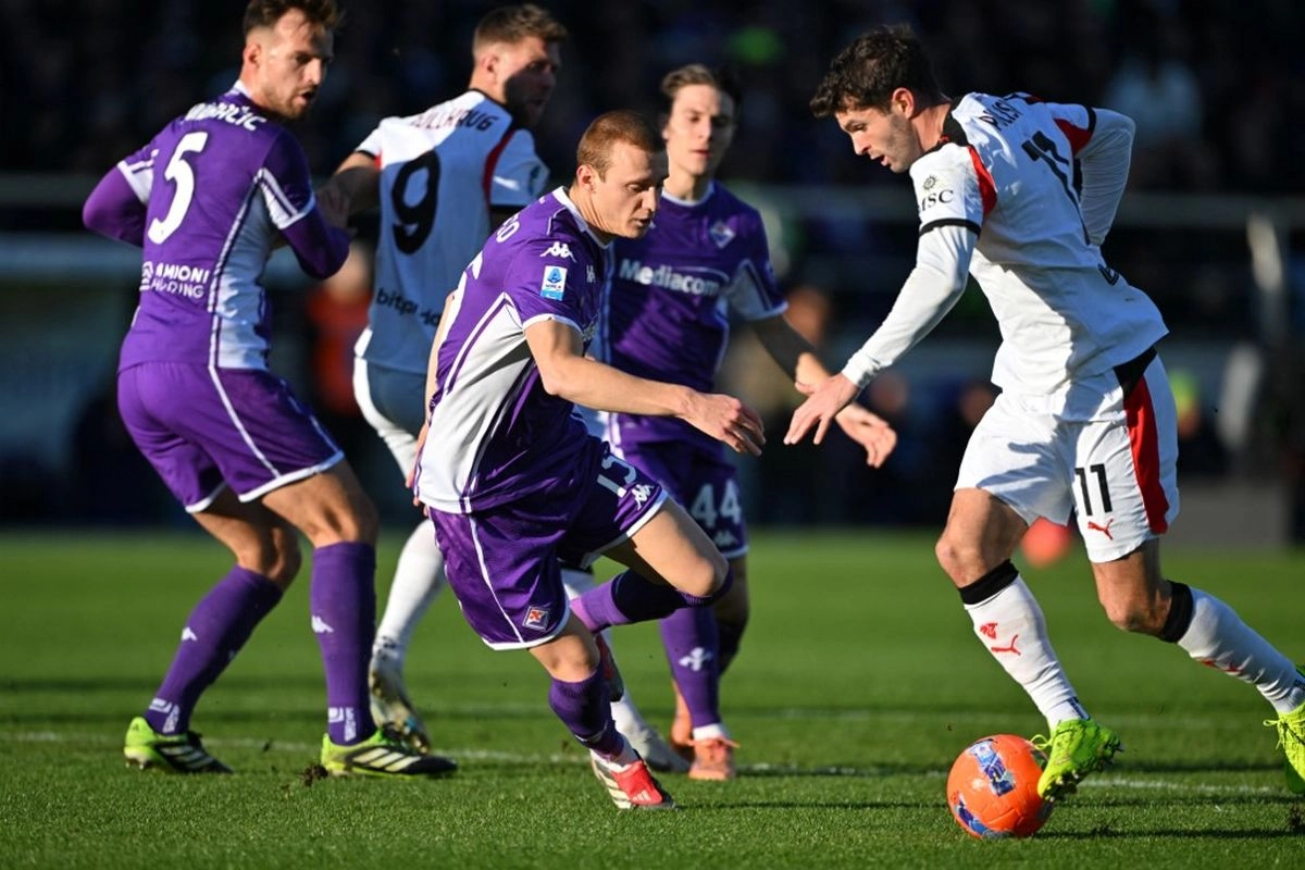 Hasil Fiorentina Vs AC Milan 1-1, Rossoneri Ditahan di Artemio Franchi