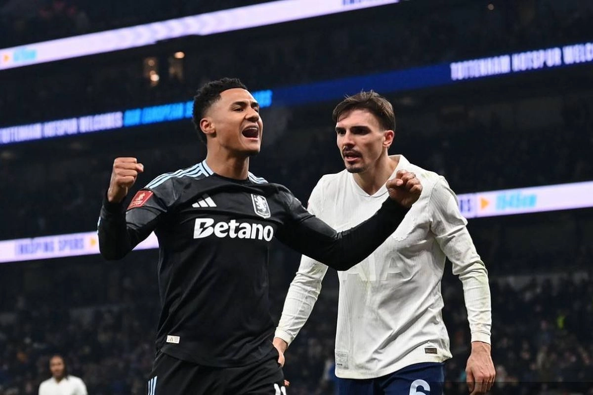 Hasil Piala FA: Tottenham Vs Aston Villa 1-2, Chelsea Pesta, Juara Bertahan Gugur