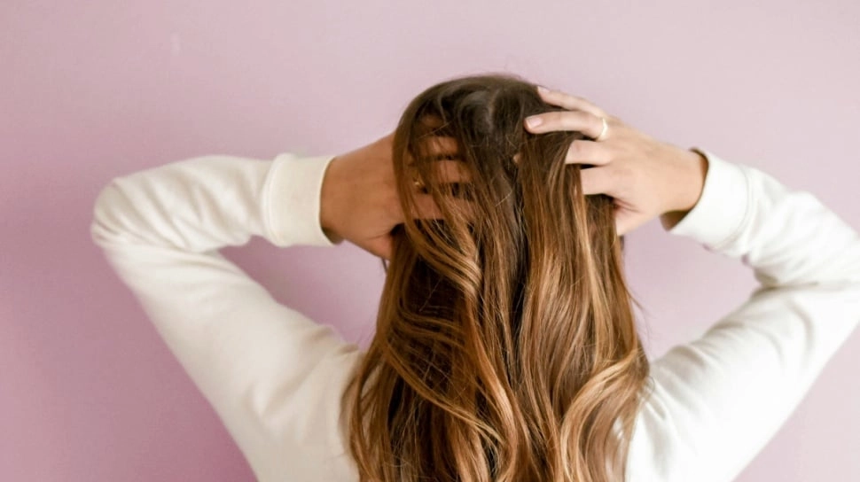 5 Perawatan Rambut Sehat Versi dr Tirta, Ampuh Cegah Rontok di Usia Matang