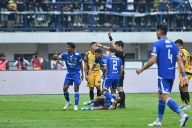 Mauricio Souza Ungkap 2 Penyebab Persija Tumbang di Kandang Persib