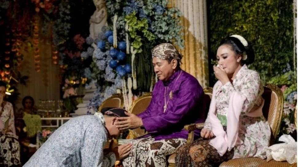 Kekayaan Tommy Soeharto dan Tata Cahyani, Kompak Nikahkan Darma Mangkuluhur