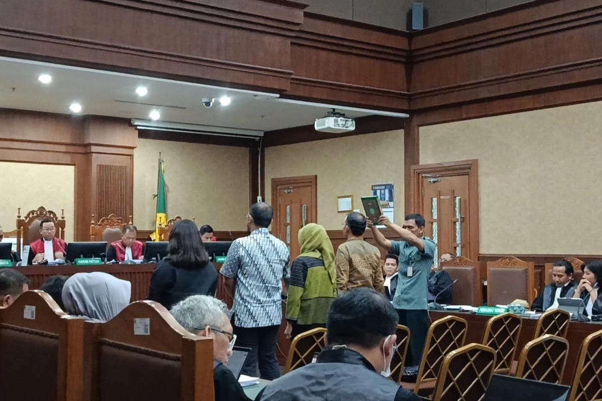 Saksi Sebut Stafsus Nadiem Makarim Minta Pengadaan Lab Komputer Diubah Jadi Laptop