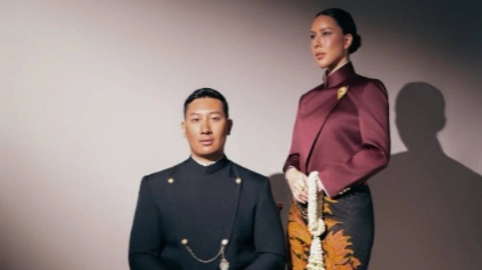 Kisah Cinta DJ Patricia Schuldtz dan Darma Mangkuluhur Anak Tommy Soeharto