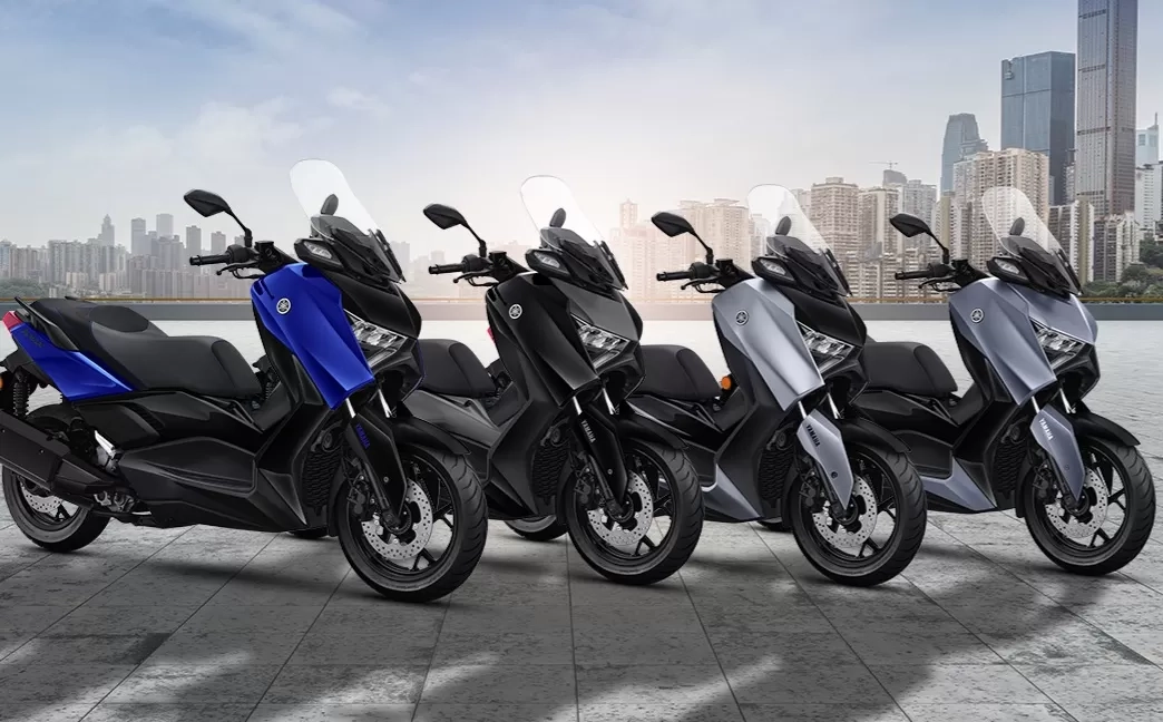 Yamaha Keluarkan Dua Warna baru XMax Connected sama dengan XMax TechMax