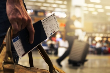 2Tetangga Indonesia Ternyata Masuk 10 Besar Paspor Terkuat di Dunia 2026